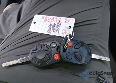 2015 Ford Focus Se z USA, uszkodzony, nr VIN 1FADP3F2XFL237938